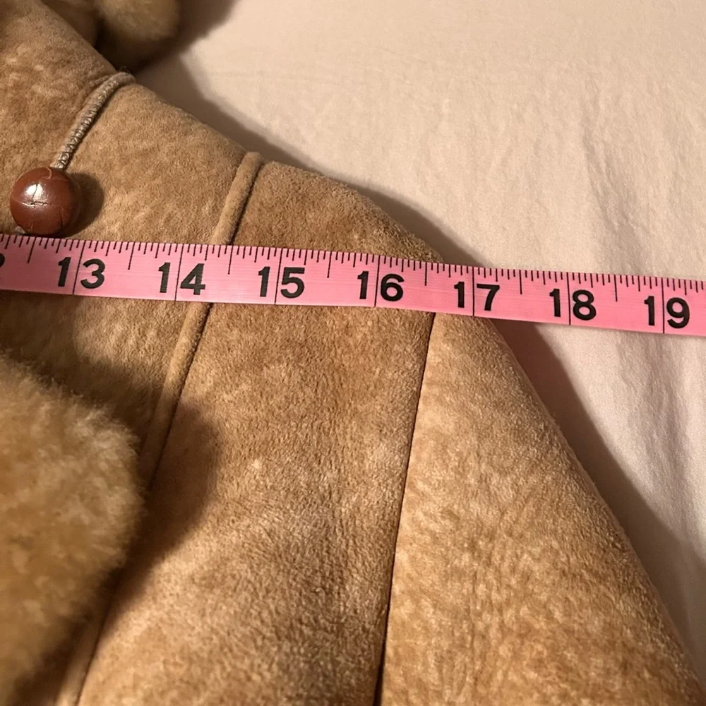 Ardeny LIKE NEW Women's LONG Tan LAMBS WOOL Coat - Picture 11 of 13